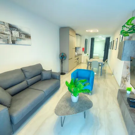 Modern And Spacious One Bedroom Cpac2-2 San Giuliano