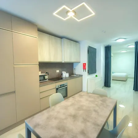 Modern And Spacious One Bedroom Cpac2-2 Apartament *